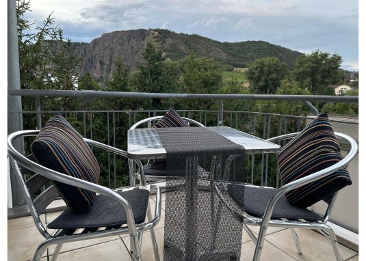großer Balkon mit Blick zum Rotenfels großer Balkon mit Blick zum Rotenfels