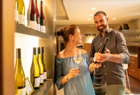 Weinlounge Weingut Müller © Carsten Costard Weinlounge Weingut Müller © Carsten Costard