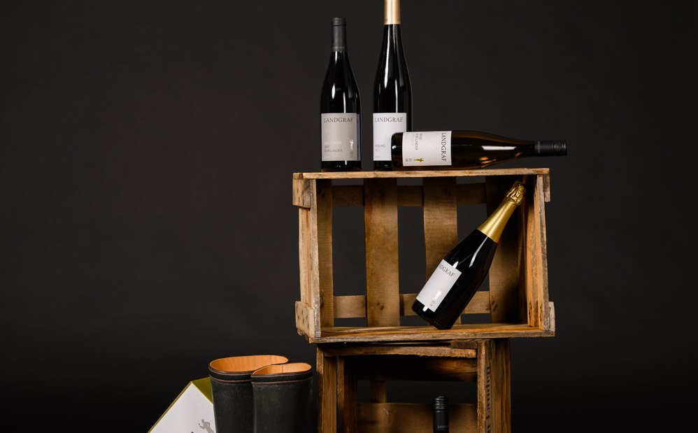 Weingut Landgraf_Weinkisten und Weinflaschen, © Weingut Landgraf Weingut Landgraf_Weinkisten und Weinflaschen, © Weingut Landgraf