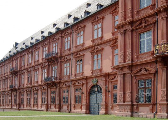 Kurfürstliches Schloss Außenansicht © mainzplus CITYMARKETING GmbH Kurfürstliches Schloss Außenansicht © mainzplus CITYMARKETING GmbH