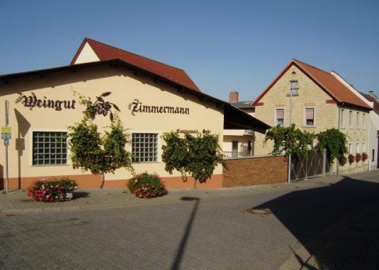 Weingut Zimmermann © Weingut Zimmermann Weingut Zimmermann © Weingut Zimmermann