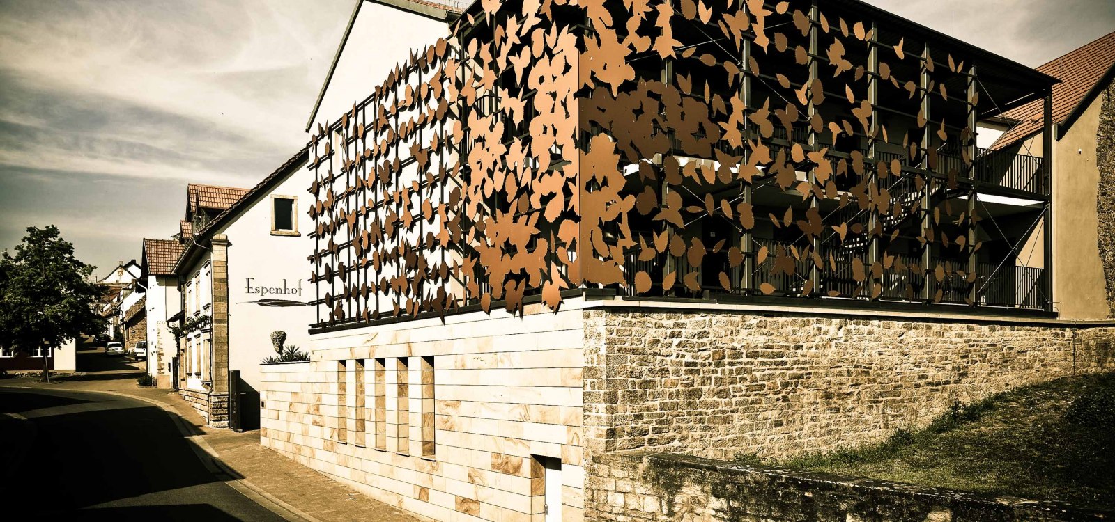 Espenhof_Fassade_Richard_Bord_high_res Internet, © Weingut Espenhof Espenhof_Fassade_Richard_Bord_high_res Internet, © Weingut Espenhof