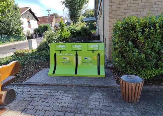 E-Bike Ladestation Mauchenheim © VG Alzey-Land E-Bike Ladestation Mauchenheim © VG Alzey-Land