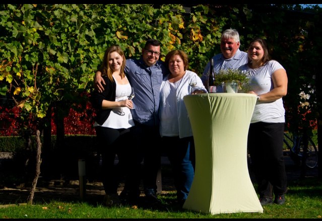 Weingut Siebenhof_Familie, © Weingut Siebenhof Weingut Siebenhof_Familie, © Weingut Siebenhof