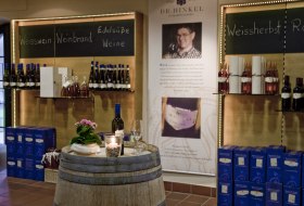Weingut Dr. Hinkel Weingut Dr. Hinkel