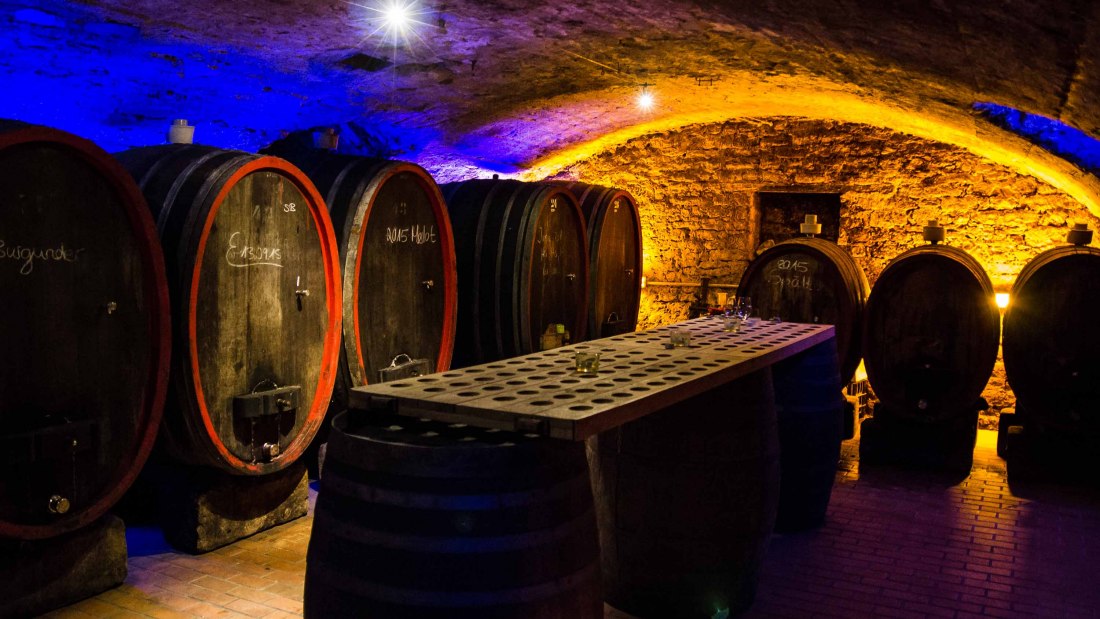 winery-kopp-sternenfelserhof-vaulted cellar-internet, © Weingut Sternenfelserhof winery-kopp-sternenfelserhof-vaulted cellar-internet, © Weingut Sternenfelserhof