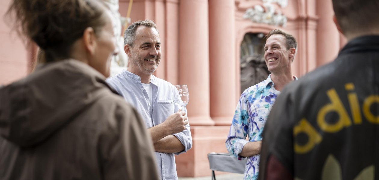 Schlenderweinprobe Tourguides, © WineWalk Mainz - Die Stadtführer mit Wein Know-How Schlenderweinprobe Tourguides, © WineWalk Mainz - Die Stadtführer mit Wein Know-How
