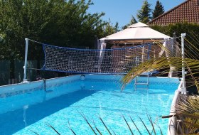 Pool © S. Nehrbaß-Borg Pool © S. Nehrbaß-Borg