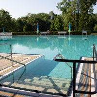 Treppe ins Freibad Gimbsheim Treppe ins Freibad Gimbsheim