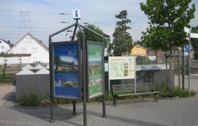 Infopunkt Bahnhof Gau-Algesheim © Rheinhessen-Touristik GmbH Infopunkt Bahnhof Gau-Algesheim © Rheinhessen-Touristik GmbH