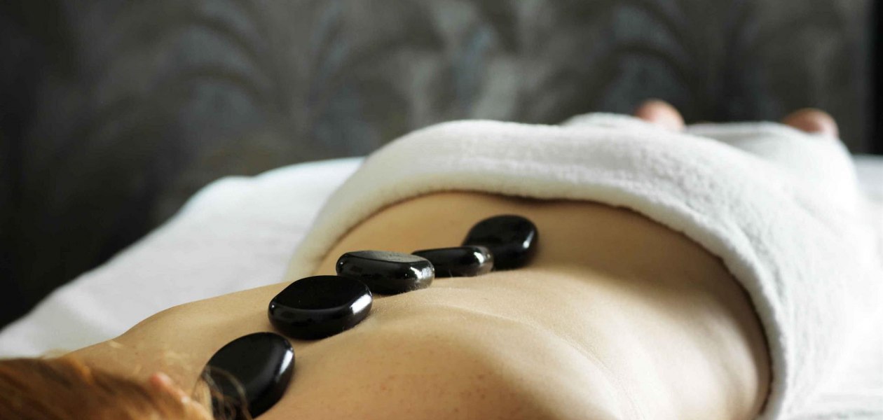 Hot Stone Massage, © Hyatt Regency Mainz Hot Stone Massage, © Hyatt Regency Mainz
