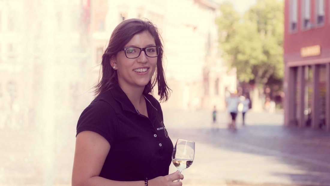 Weingut Janz_Winzerin 2, © Nathalie Michel Weingut Janz_Winzerin 2, © Nathalie Michel