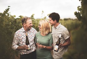 Weingut Stenner_Familie © Annika Kitzmann Weingut Stenner_Familie © Annika Kitzmann