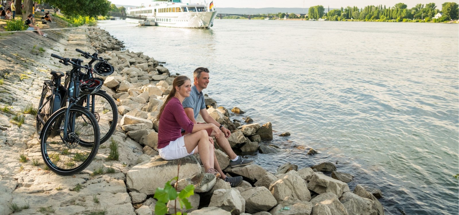Resting at the winter harbor in Mainz, © © Dominik Ketz Resting at the winter harbor in Mainz, © © Dominik Ketz