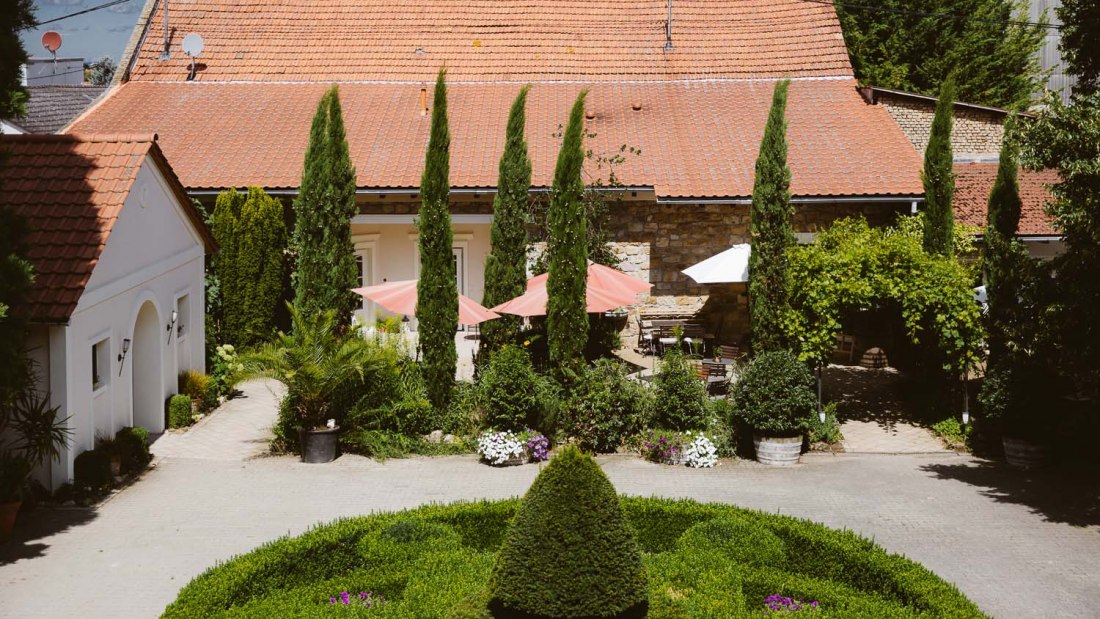 listmann_sonnenterrasse-internet, © Weingut Listmann listmann_sonnenterrasse-internet, © Weingut Listmann