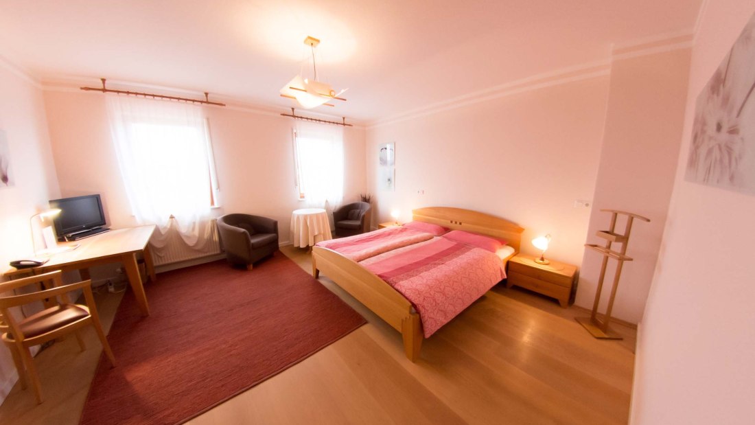 weingut-gaenz-zimmer, © Weingut Gänz weingut-gaenz-zimmer, © Weingut Gänz