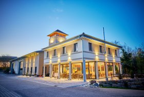 Vinothek Außen 1 Vinothek Außen 1