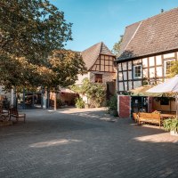 Weingut Wasem Doppelstück Innenhof Weingut Wasem Doppelstück Innenhof