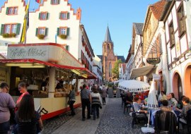 Katharinenmarkt, © Stadt Oppenheim Katharinenmarkt, © Stadt Oppenheim