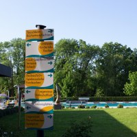 Wegweiser im Freibad Gimbsheim Wegweiser im Freibad Gimbsheim