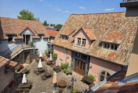 Kulturhof Eckelsheim Innenhof Kulturhof Eckelsheim Innenhof