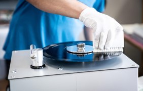 Zoar Vinyl 2 © Evang. Diakoniewerk Zoar Zoar Vinyl 2 © Evang. Diakoniewerk Zoar