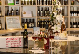 Vinothek Eventlocation Weingut Kern © Carsten Costard Vinothek Eventlocation Weingut Kern © Carsten Costard