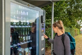 Vinomat am Weingut Sommer Vinomat am Weingut Sommer