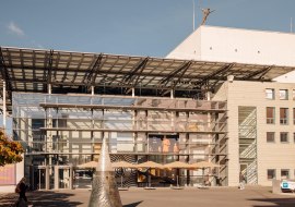 Das kleine Haus hinter dem Veranstaltungsort Das kleine Haus hinter dem Veranstaltungsort