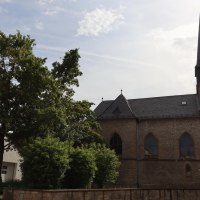 Außenaufnahme Ev. Kirche in Friesenheim © Tourismus Service Center der Verbandsgemeinde Rhein-Selz Außenaufnahme Ev. Kirche in Friesenheim © Tourismus Service Center der Verbandsgemeinde Rhein-Selz