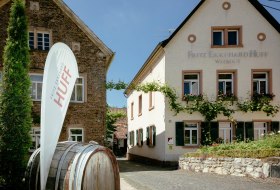 Weingut Fritz Ekkehard Huff © Weingut F.E.Huff/Jason Sellers Weingut Fritz Ekkehard Huff © Weingut F.E.Huff/Jason Sellers