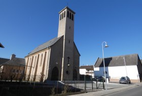 Kath. Kirche Christkönig Köngernheim © TSC Rhein-Selz Kath. Kirche Christkönig Köngernheim © TSC Rhein-Selz