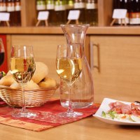 Weinrestaurant & Vinothek Kaisergarten 4 © Christine Bayer Weinrestaurant & Vinothek Kaisergarten 4 © Christine Bayer