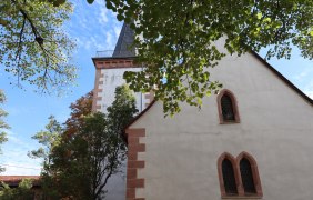 Evangelische Kirche Dorn-Dürkheim © Tourismus Service Center der Verbandsgemeinde Rhein-Selz Evangelische Kirche Dorn-Dürkheim © Tourismus Service Center der Verbandsgemeinde Rhein-Selz