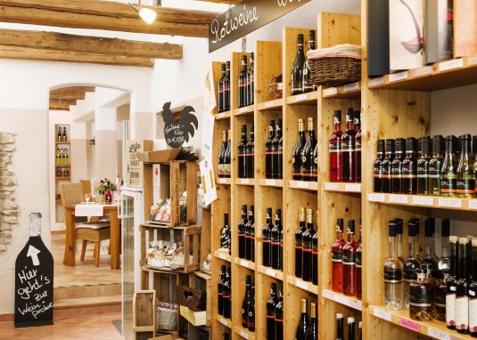 Vinothek Weingut Merl Vinothek Weingut Merl
