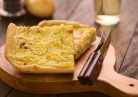 Zwiebelkuchen, © Weingut am Honigberg Zwiebelkuchen, © Weingut am Honigberg