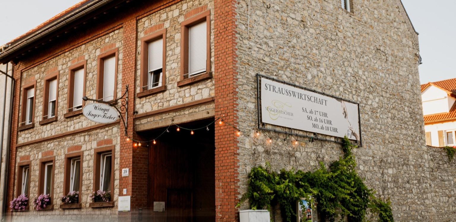 Weingut Singer-Fischer, © Jan Singer-Fischer Weingut Singer-Fischer, © Jan Singer-Fischer