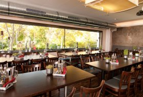 Innenansicht Gastronomie Brauwerk © Braun und Röth Innenansicht Gastronomie Brauwerk © Braun und Röth