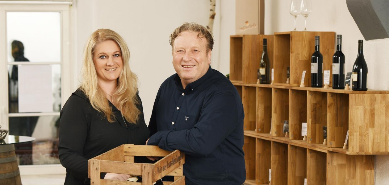 Alexandra Bekcer-Scheuermann + Rainer Becker, © Carsten Costard Alexandra Bekcer-Scheuermann + Rainer Becker, © Carsten Costard