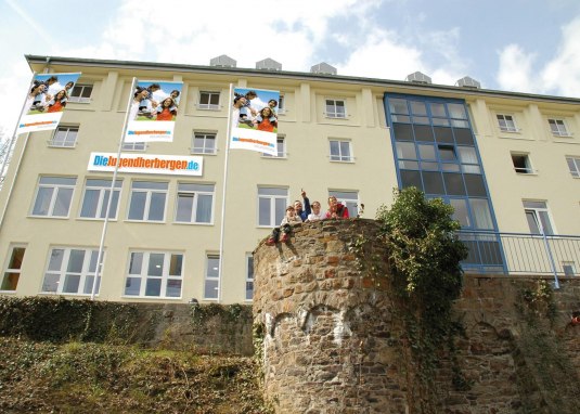 Rhein- Nahe- Jugendherberge Haus © Die Jugendhergen in Rhld.-Pfalz und dem Saarland Rhein- Nahe- Jugendherberge Haus © Die Jugendhergen in Rhld.-Pfalz und dem Saarland