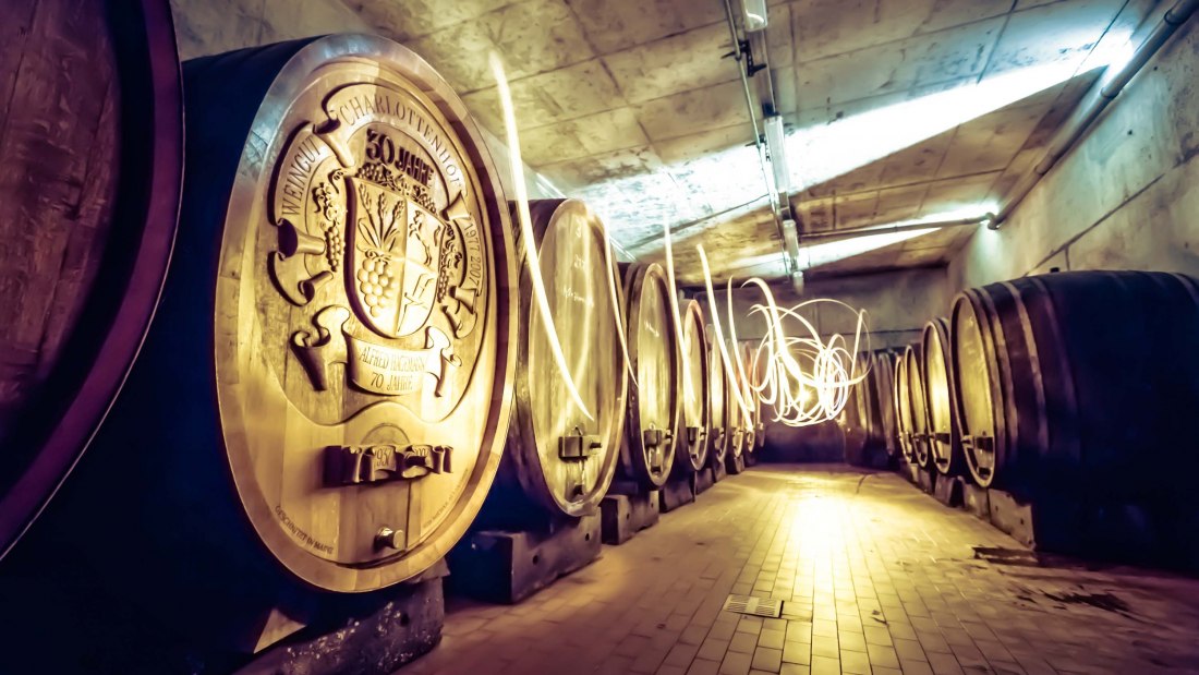 wine-cellar-with-light-effects, © Weingut Hagemann wine-cellar-with-light-effects, © Weingut Hagemann