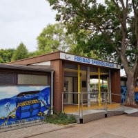 Freibad Sprendlingen, barrierefreier Zugang Freibad Sprendlingen, barrierefreier Zugang