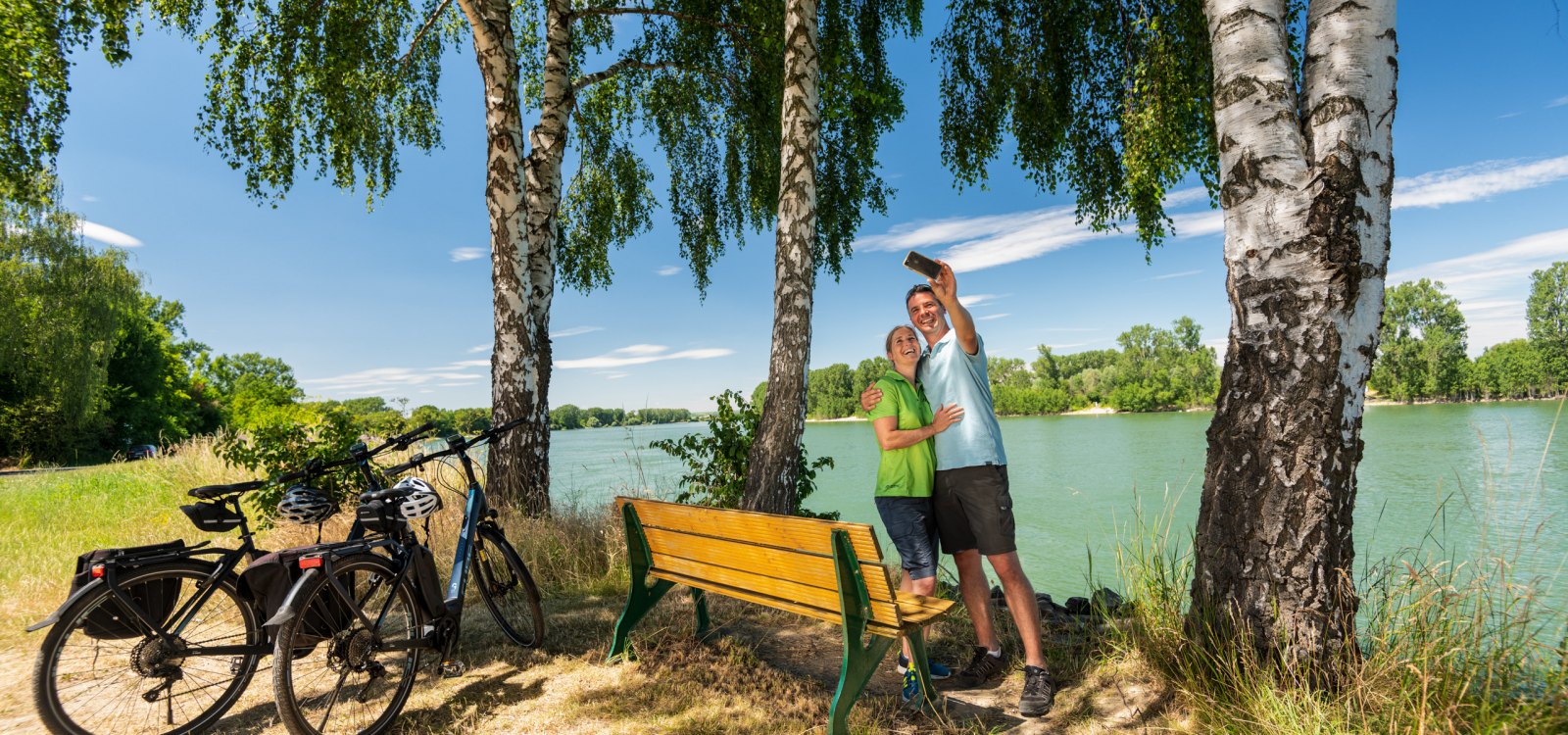 RHT-2019-Rheinradweg-375-Rheinpromenade, Eich, © Dominik Ketz RHT-2019-Rheinradweg-375-Rheinpromenade, Eich, © Dominik Ketz