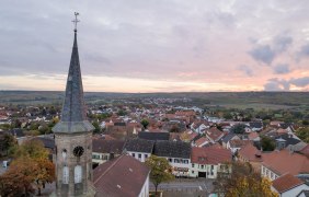 Kirche © Verbandsgemeinde Gau-Algesheim Kirche © Verbandsgemeinde Gau-Algesheim
