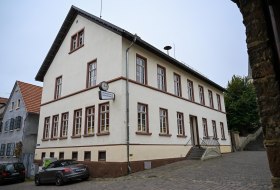 Grundschule Gunderheim © Touristikverein Wonnegau e.V. Grundschule Gunderheim © Touristikverein Wonnegau e.V.