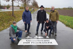 Vorstellung Bodenmarkierung am 18.11. in Nackenheim Vorstellung Bodenmarkierung am 18.11. in Nackenheim