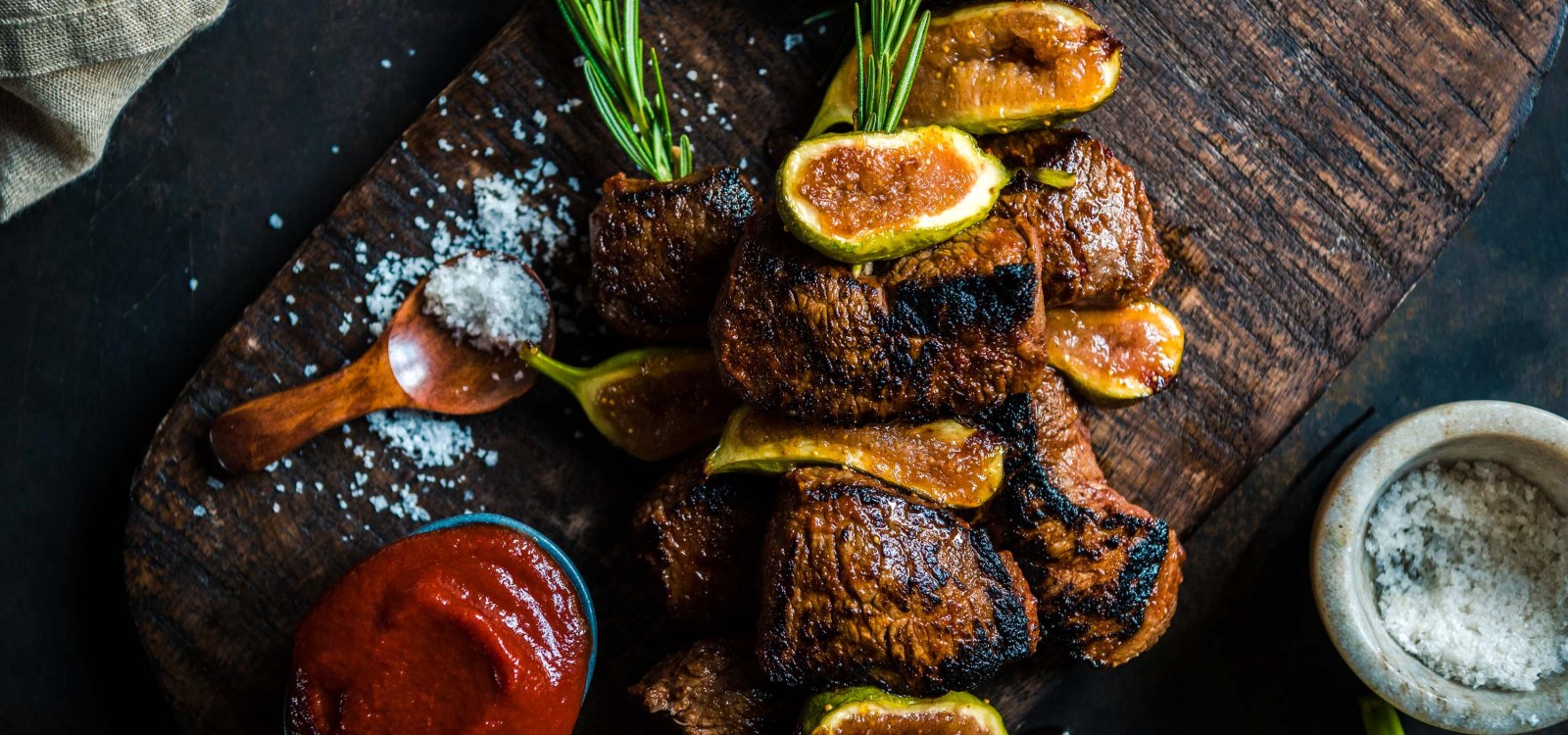 Fleischspieße vom Grill, © Foodistas Fleischspieße vom Grill, © Foodistas