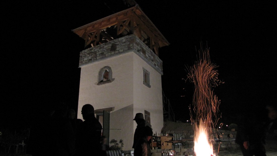 Familienweingut Dechent_Turm_Dunkel Familienweingut Dechent_Turm_Dunkel