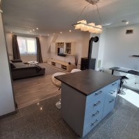 Kücheninsel und Arbeitsplatz Kücheninsel und Arbeitsplatz