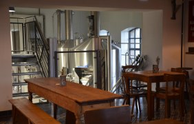 Schankraum © KUEHN KUNZ ROSEN Brauerei Schankraum © KUEHN KUNZ ROSEN Brauerei